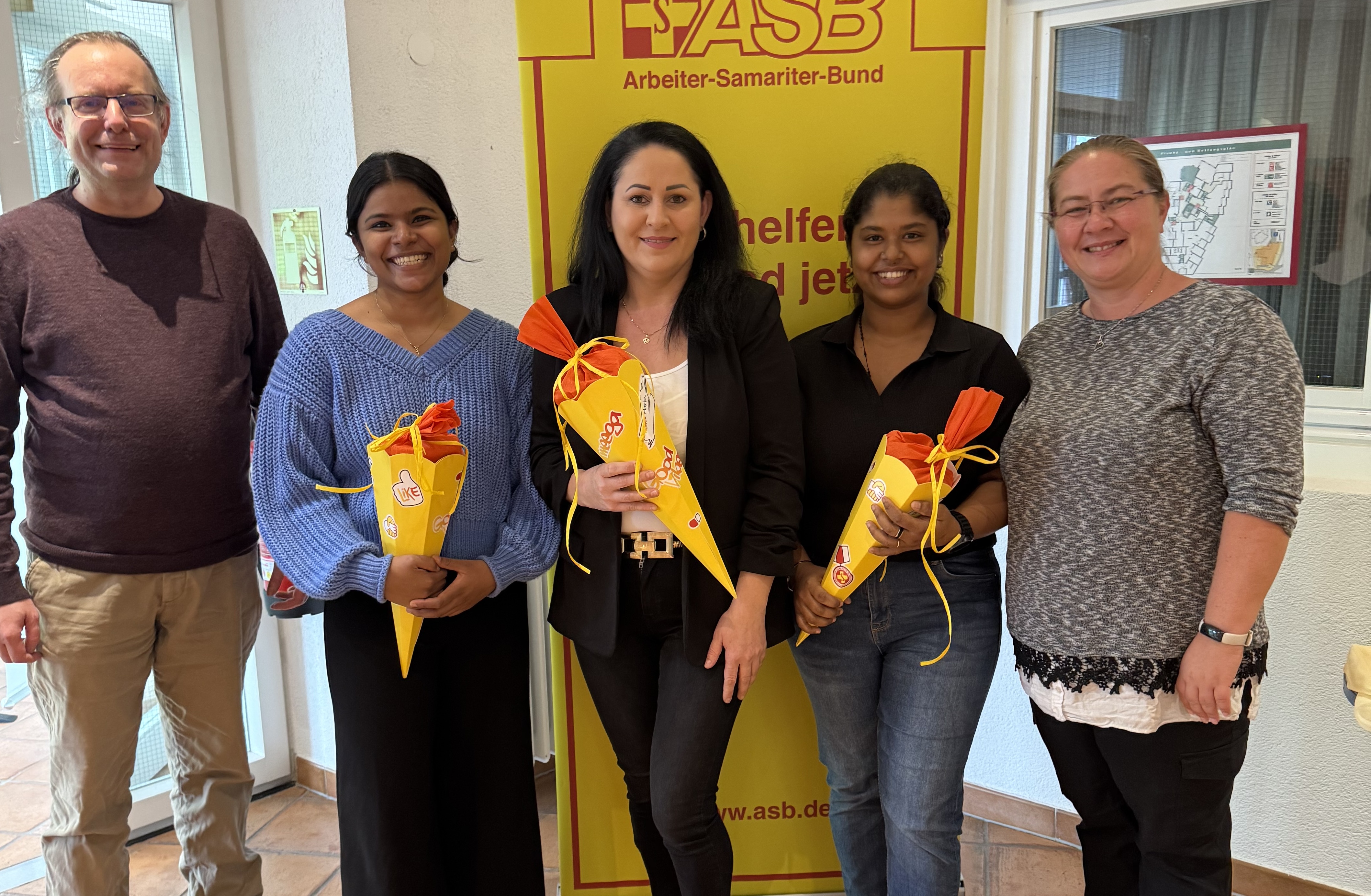 neue Kolleginnen und Kollegen im ASB Haus Straßburg in Sasbachwalden