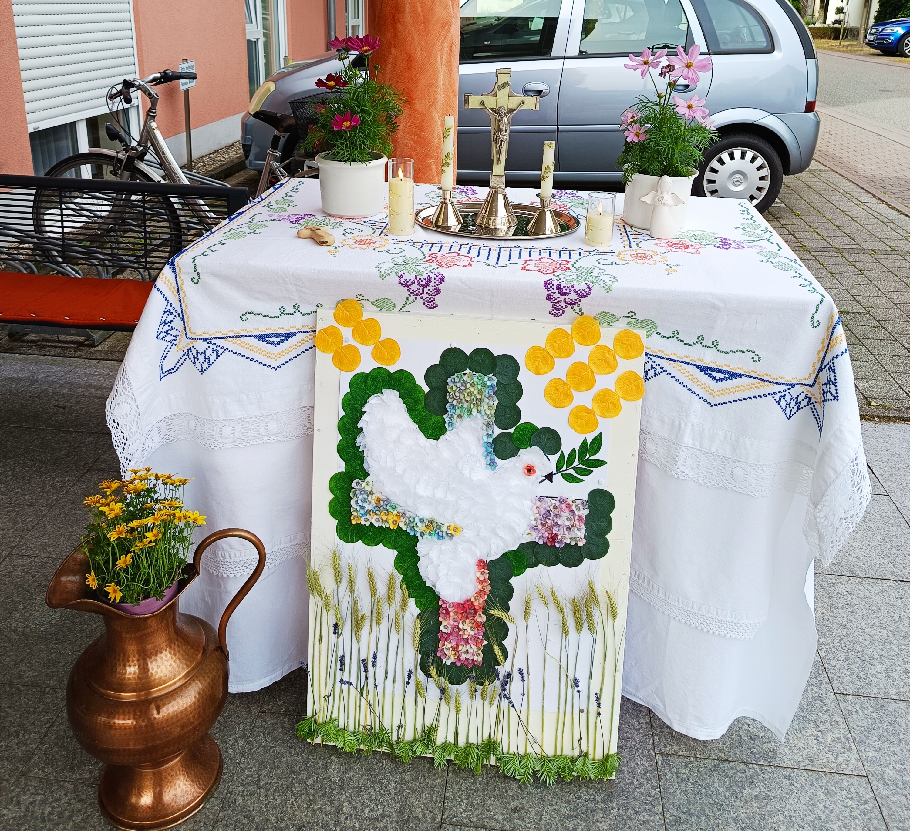 Fronleichnam vor unserem Haus